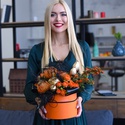 Квіти в коробці "Золота осінь", M