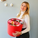 Подарочный набор с цветами и вареньем