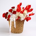 Квіти в кошику "Полум’яні обійми"