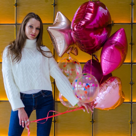 Охапка воздушных шаров "Поцелуй"