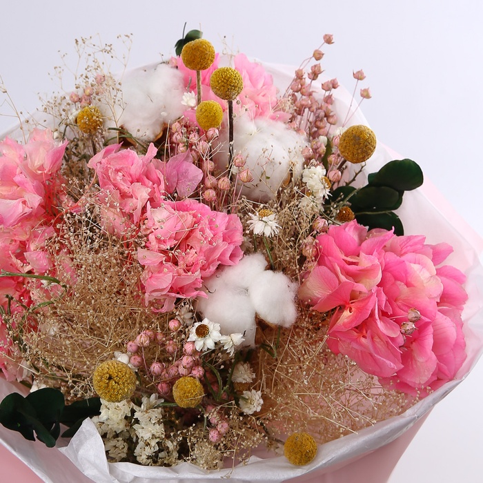 Букет із сухоцвітів "Рожева тиша"