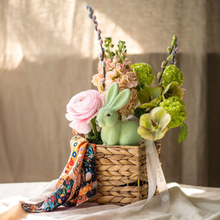 Квіти в кошику "Тепле свято"