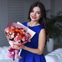 Букет 35 веток кустовой розы микс