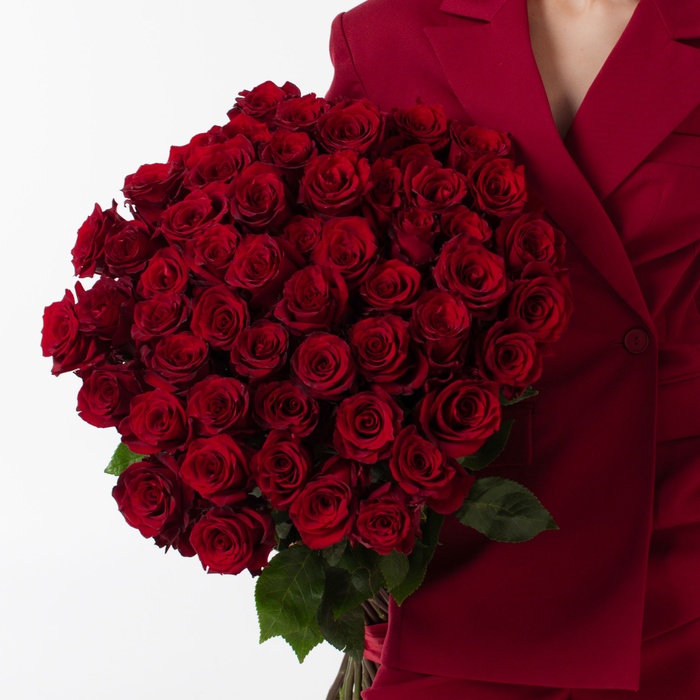Букет 51 роза Эксплорер