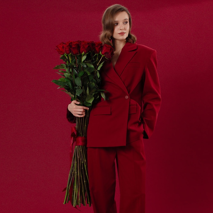 Букет 35 роз Эксплорер