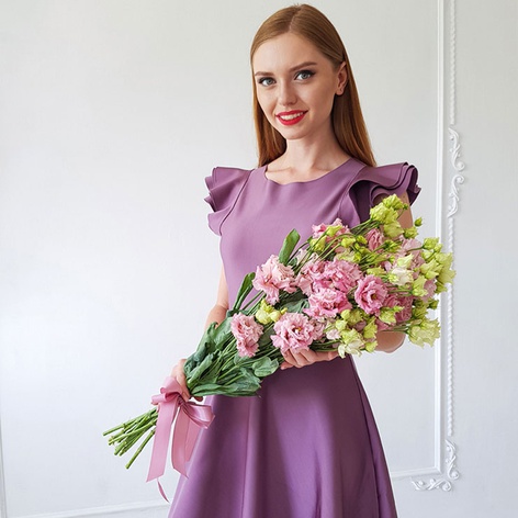 Букет з рожевої еустоми