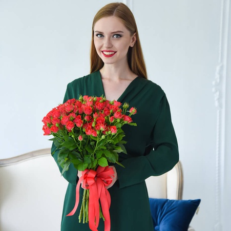Роза Рэд Ванесса, 60 см