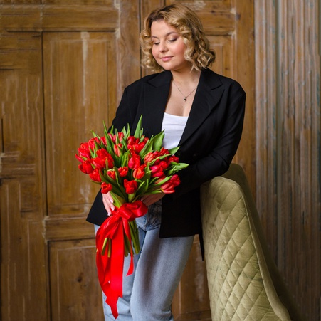 Тюльпан червоний