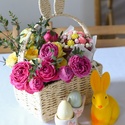 Квіти у кошику "Солодкі свята"