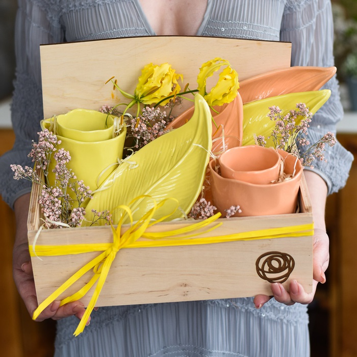 Подарунковий набір кераміки "Яскраві фарби"