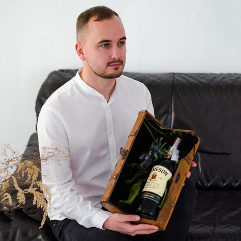 Чоловічий подарунковий набір "Віскі у валізі"