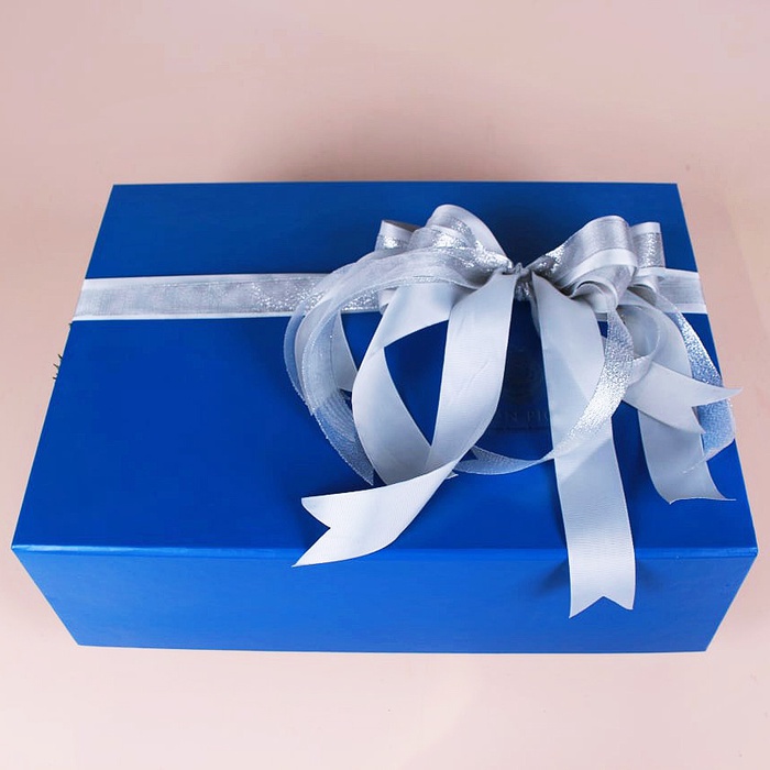 Подарунковий набір зі свічками "Елегантність"