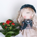 Интерьерная кукла с растением