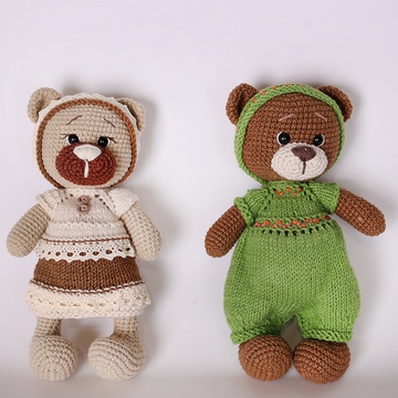 Мягкая вязаная игрушка мишка