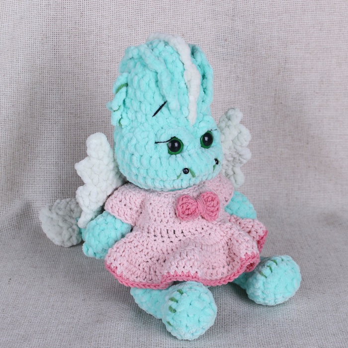 Мягкая игрушка "Дракончик девочка"