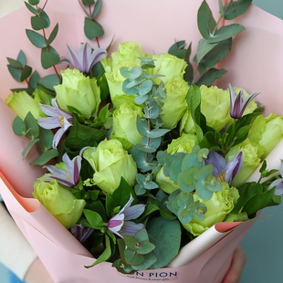 Букет из 15 роз Лемонаде