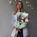 Букет из сирени и пионов