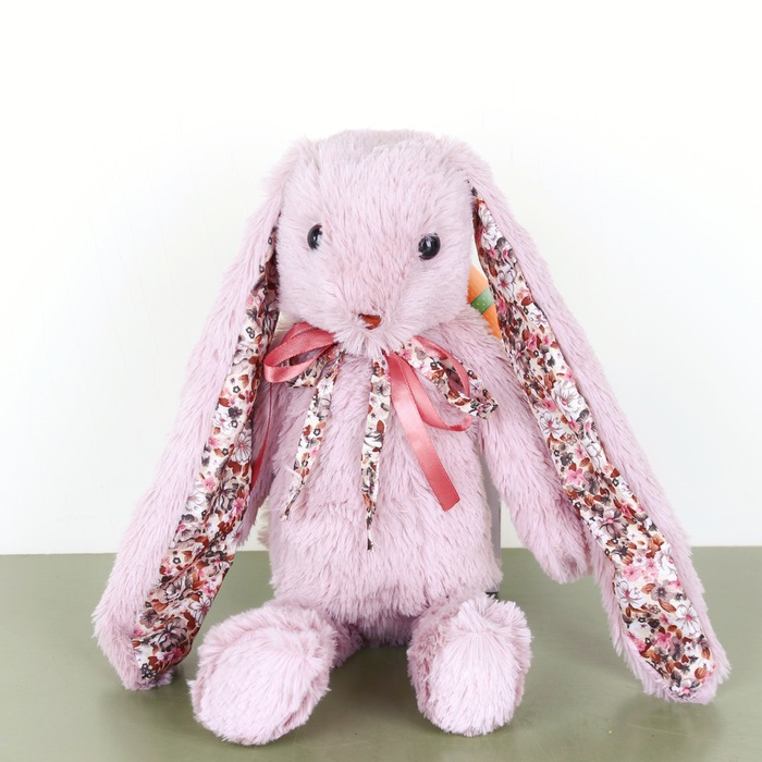 Квіти в коробці "Подарунок від зайчика"