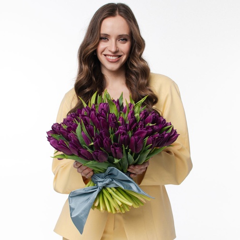 Букет 101 фіолетовий тюльпан