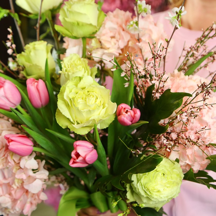 Букет с гортензией "Нежные объятия"