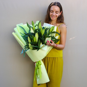 Букет з 5 лілій