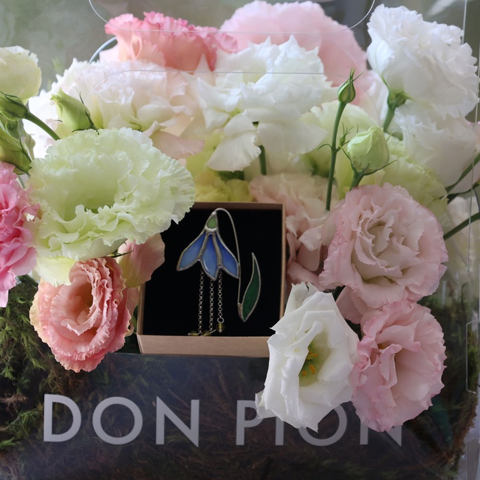 Цветы в сумке "Женские соблазны"