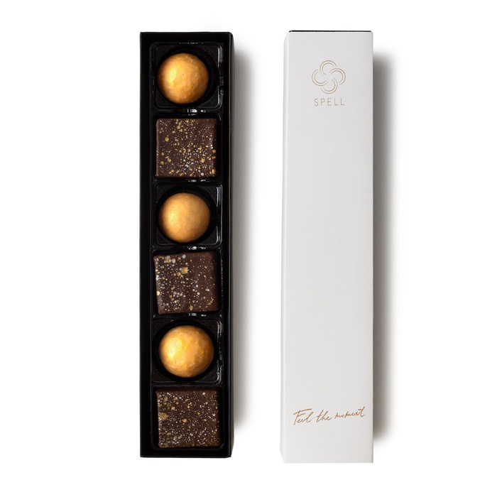 Набір цукерок "Новорічна вечірка" від Spell