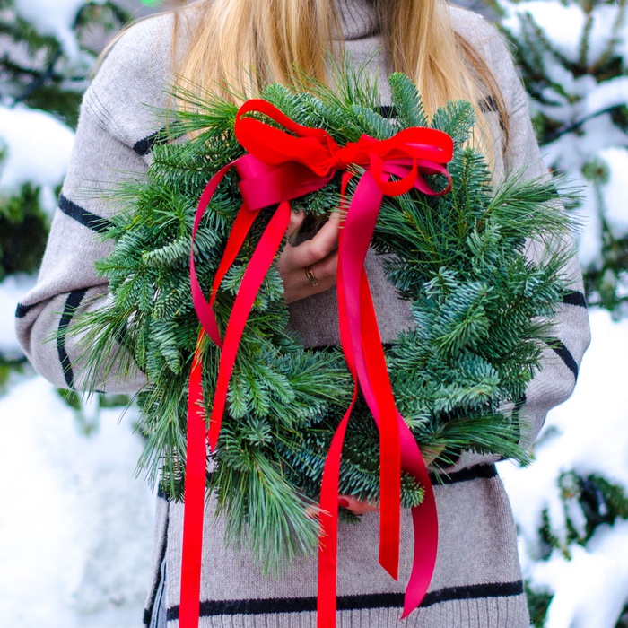Композиція новорічний вінок "Зелена казка"