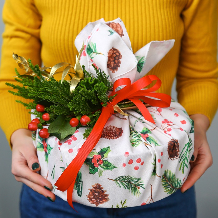 Подарочный набор "Торт в новогодней салфетке"